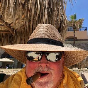 Meet your Posher, James